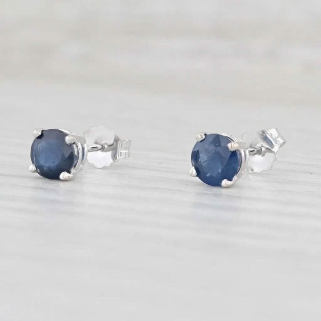 Pendientes de zafiro azul de 1 ct. en oro blanco de 14k, solitario de piedra natal de septiembre
