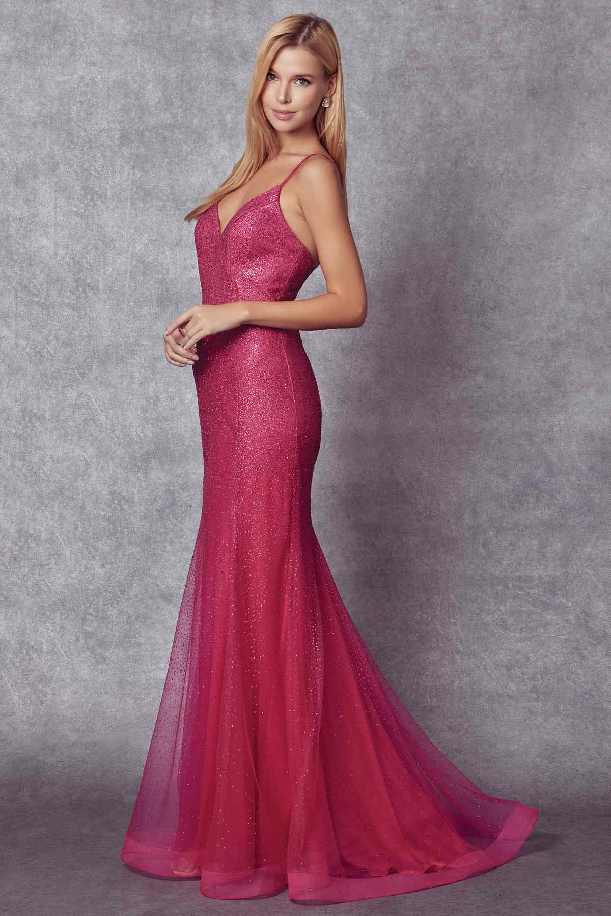 Vestido de novia ajustado con malla brillante Juliet 271W