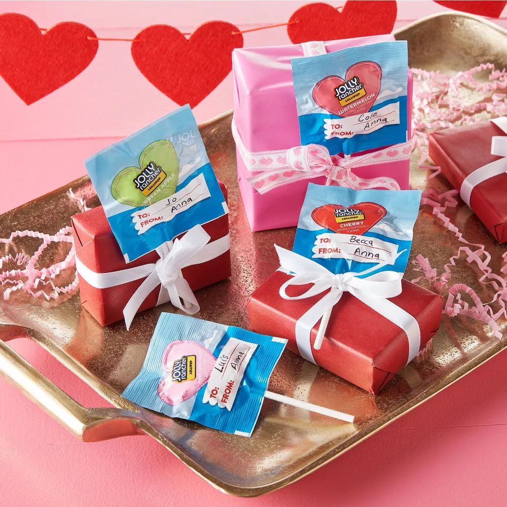 Jolly Rancher Hearts Shaped Lollipops – Assorted Flavors – Valentine's Day Edition – Bulk Value Bag