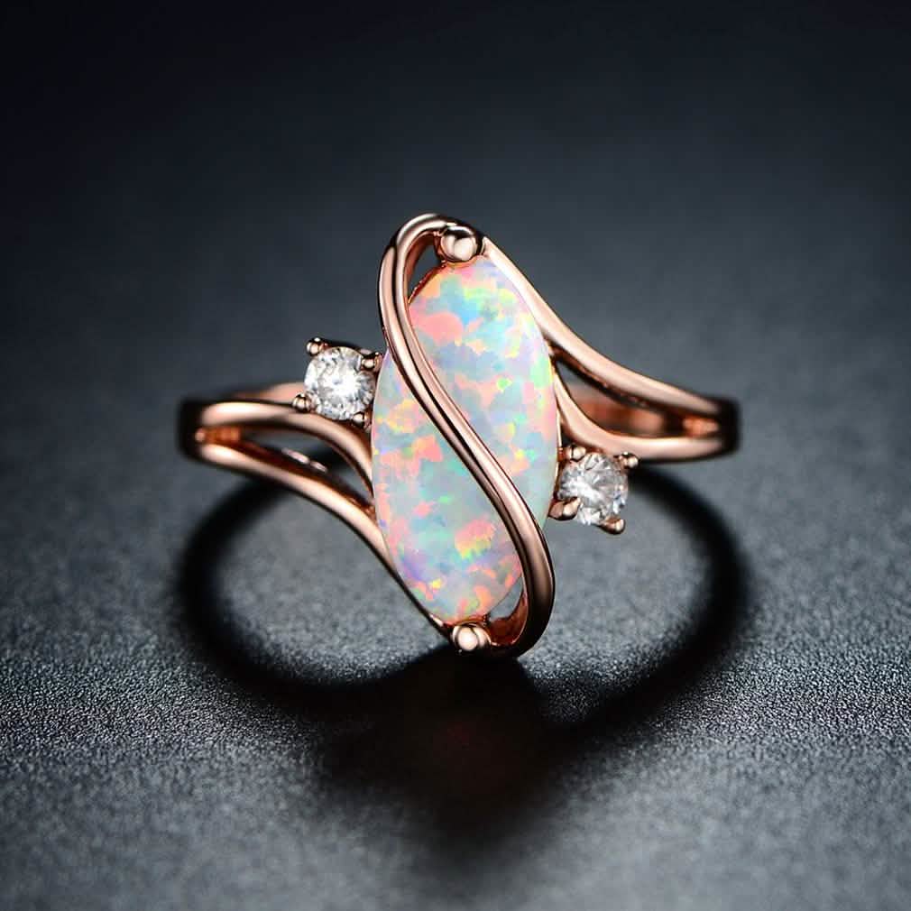 Anillo de Ópalo de Fuego de 3 CTTW con Baño de Oro Rosa de 18K - Talla 9