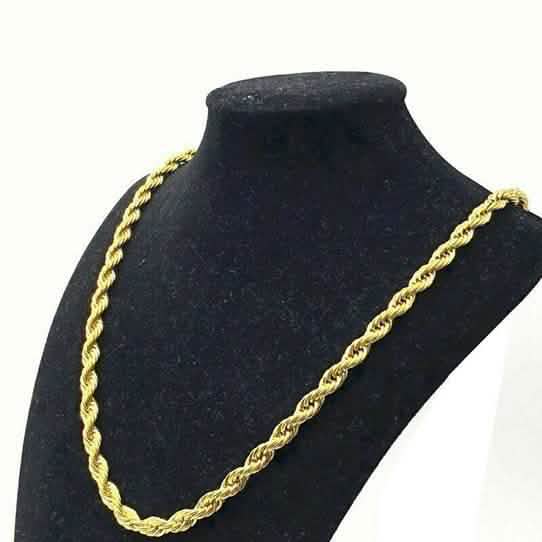 Cadena de oro macizo de 18 quilates de 4 mm de grosor