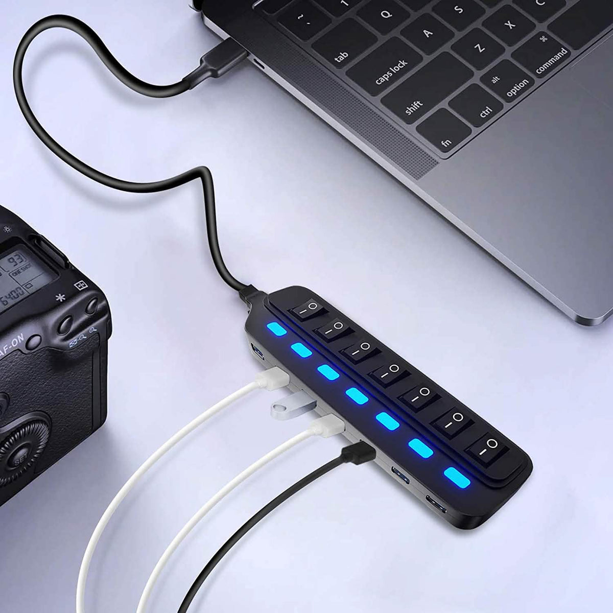 Concentrador de datos USB 3.0 de 7 puertos con interruptores individuales de encendido/apagado y luces