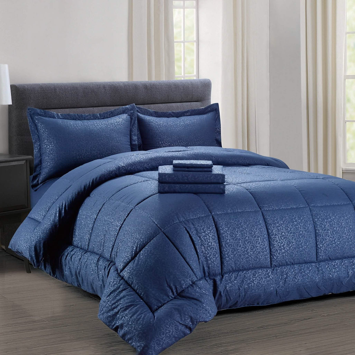 Juego de cama de 8 piezas con edredón de microfibra de Plazatex Vine