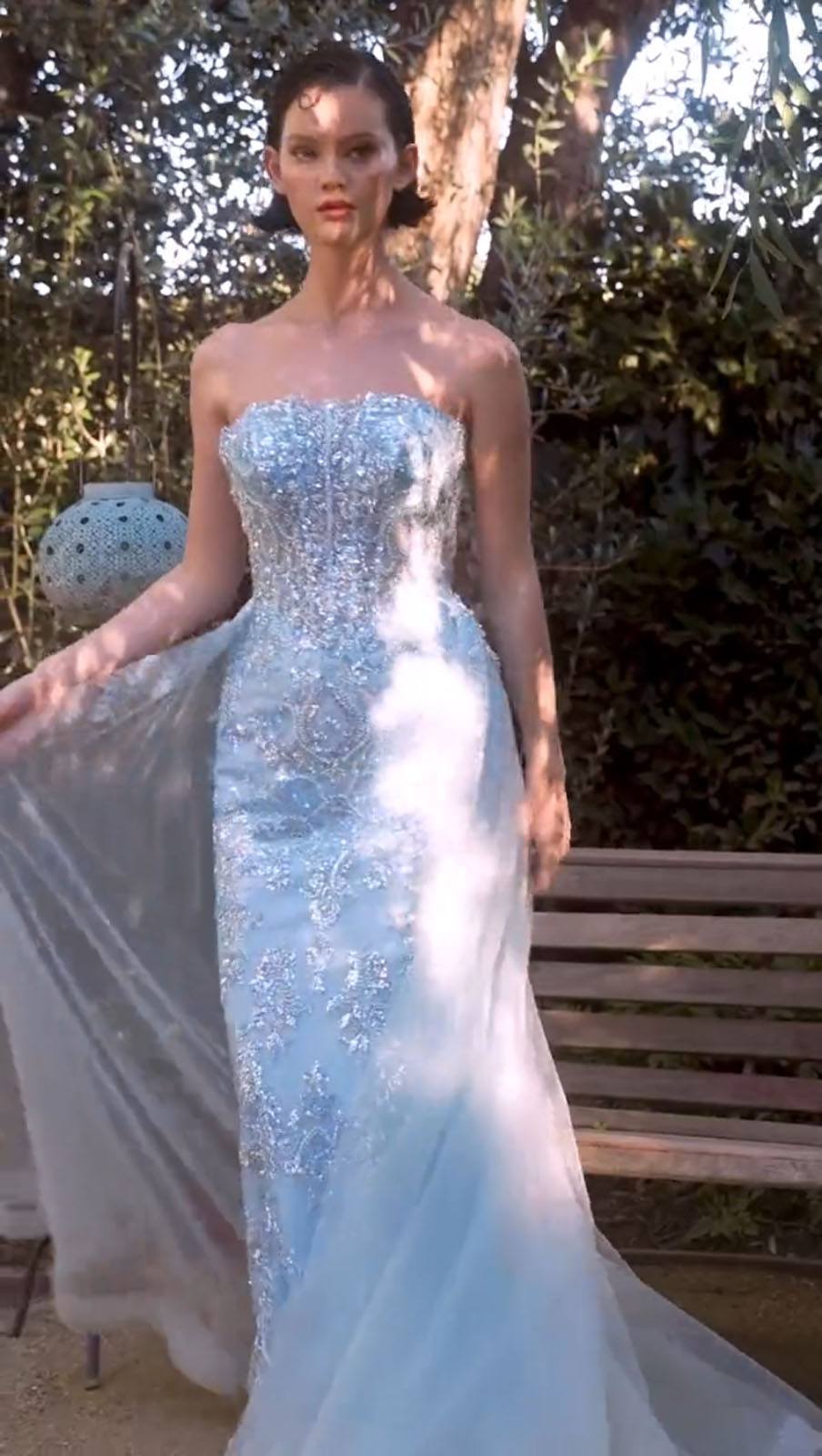 Vestido Andrea & Leo A1365 con cola y sin tirantes reluciente