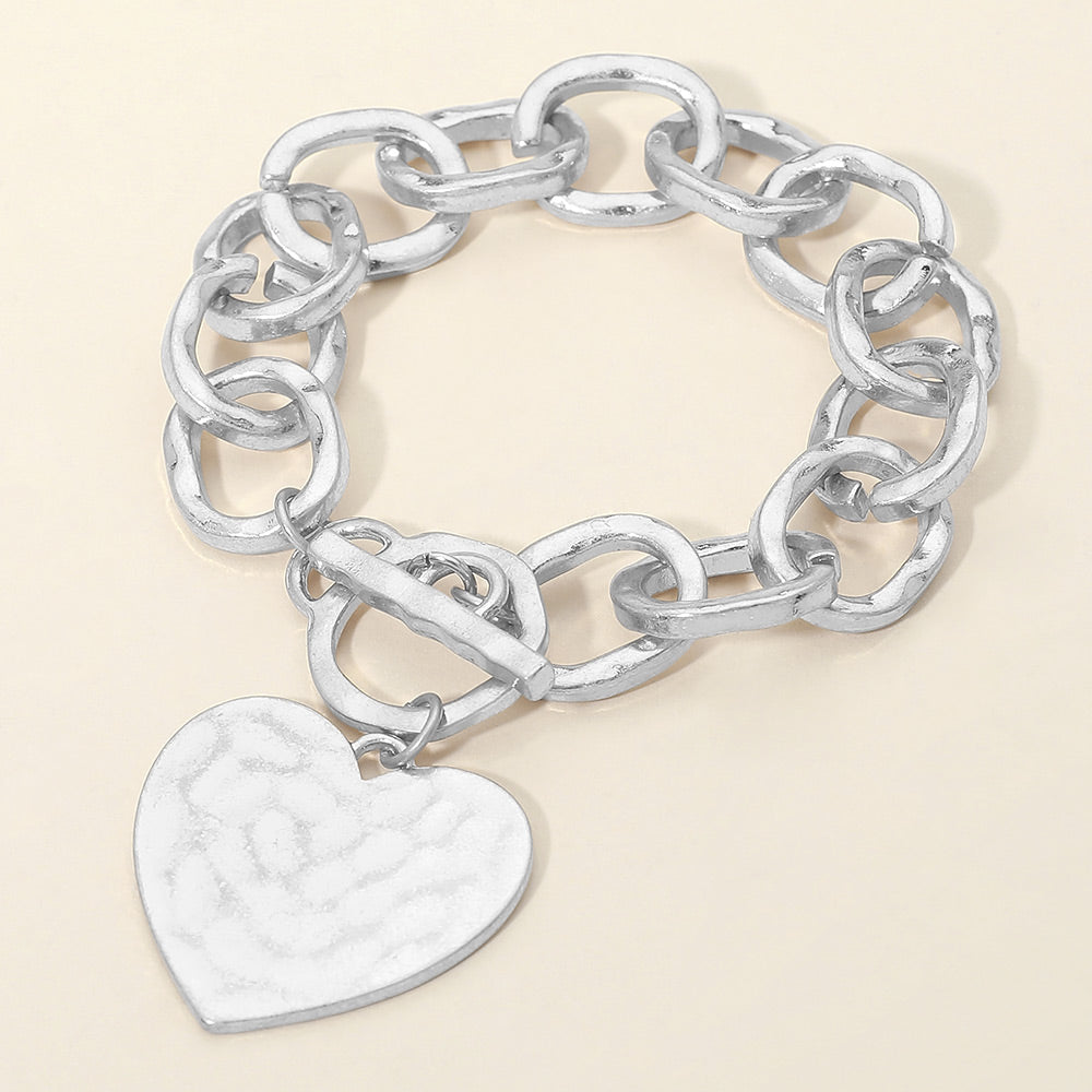Hammered Metal Heart Charm Chunky Chain Toggle Bracelet