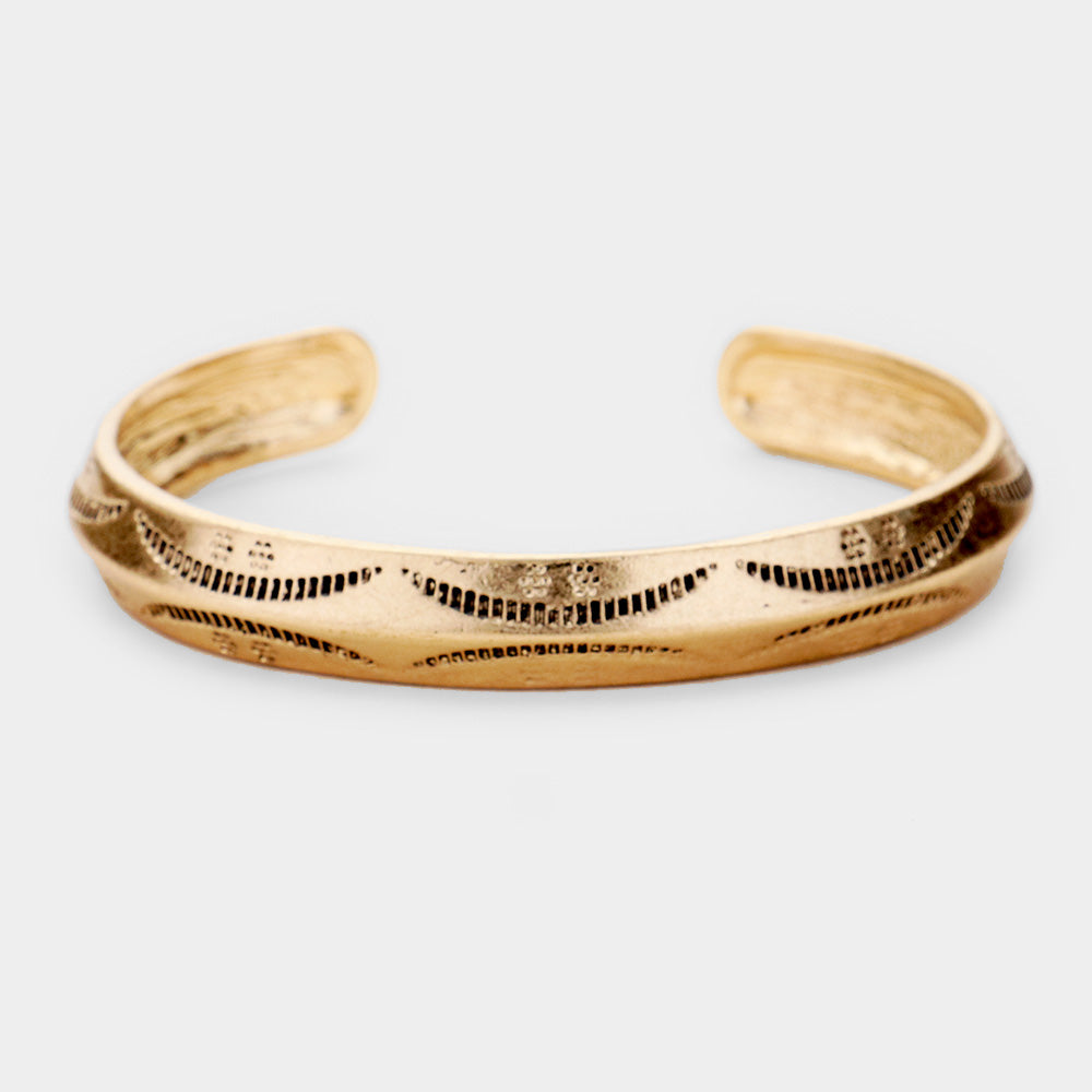 Antique Pattern Cuff Metal Bracelet