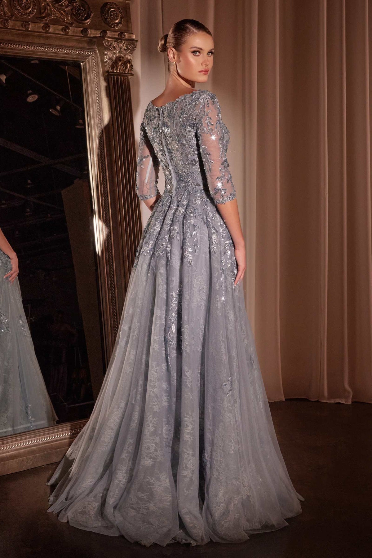 Ladivine CK2401 Vestido de Madrina Modesto con Encaje y Tul de Corte A