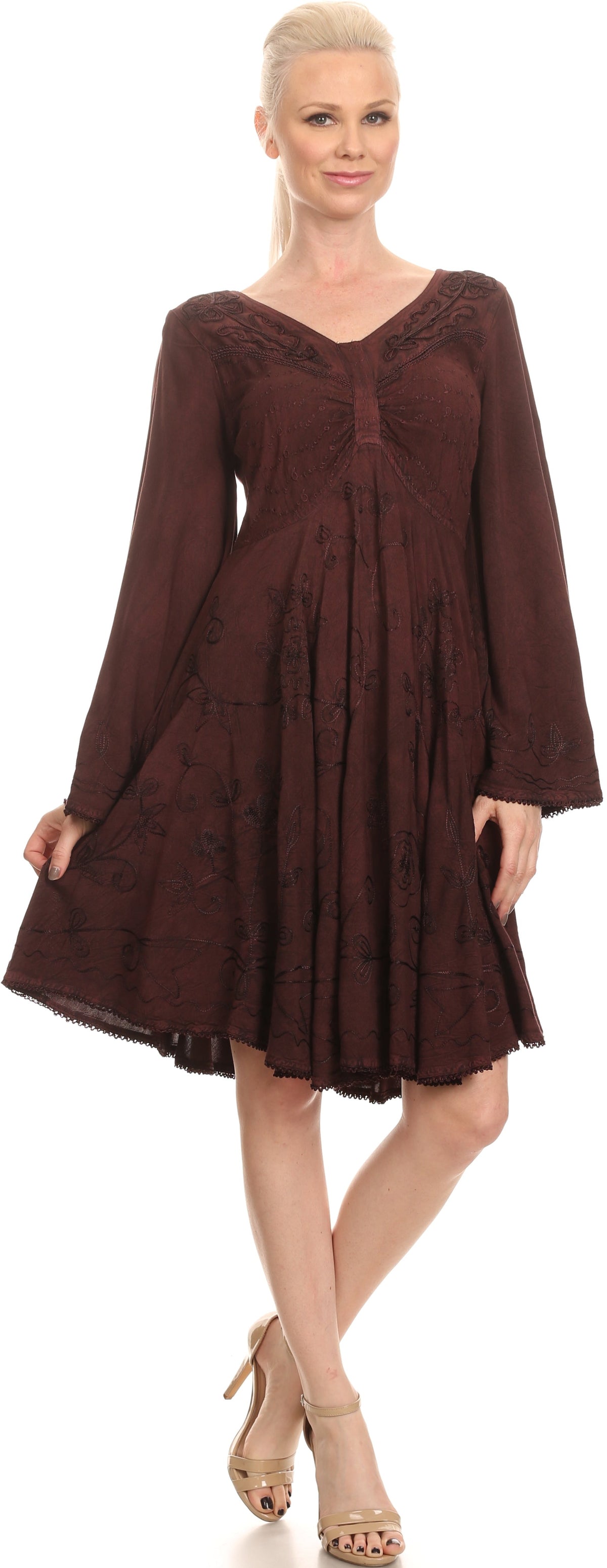 Vestido bohemio Sakkas Addyson de manga larga con cuello caído y bordados