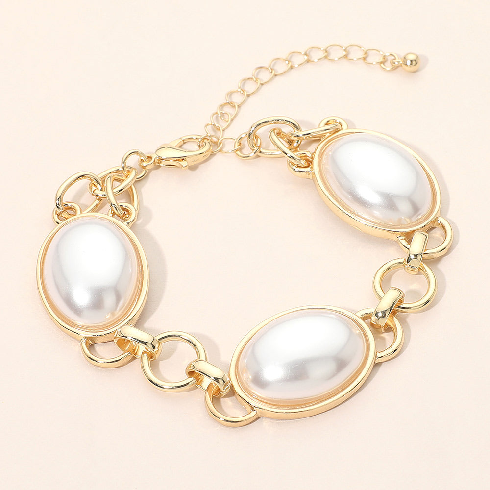 Oval Pearl Cabochon Link Bracelet