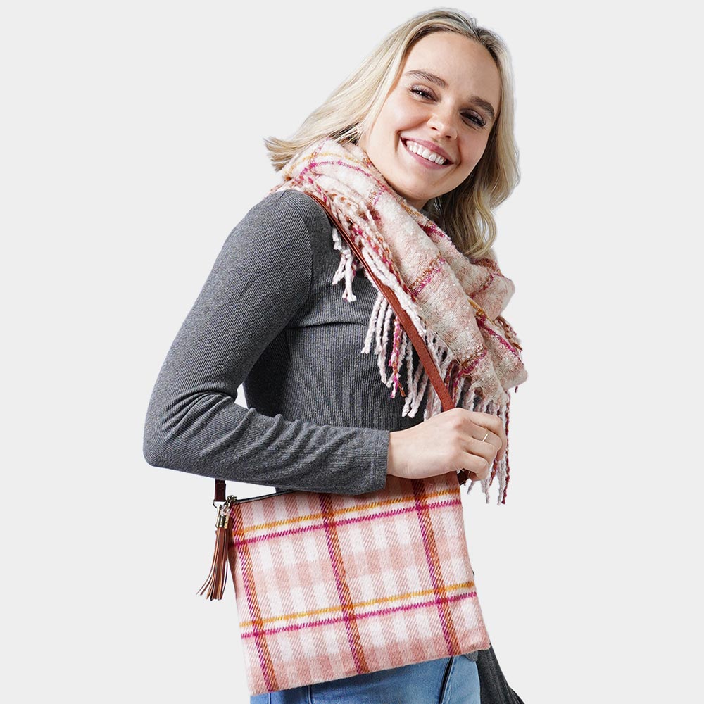 Bolso cruzado de mano con estampado de cuadros escoceses