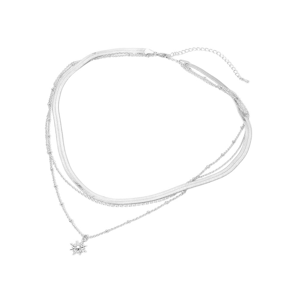 Collar superpuesto de cadena de espiga con colgante de dije de ráfaga de sol chapado en oro blanco