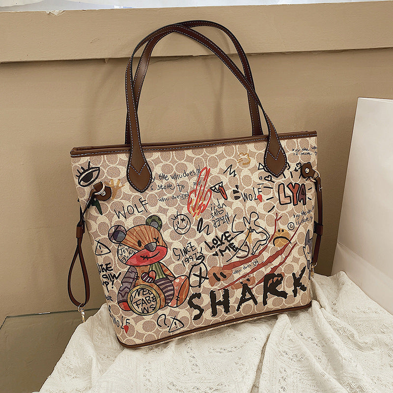 Women's Iti Cartoon Bear Soft Leather Textured Tote Bags