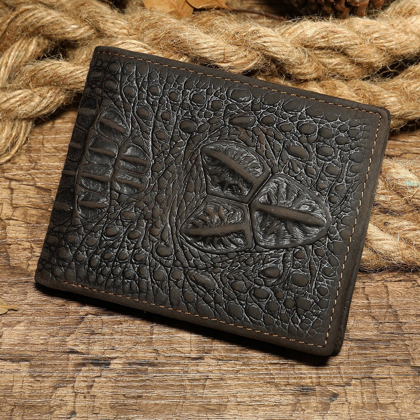 Men's First Layer Cowhide Short Crocodile Pattern Men's Wallets