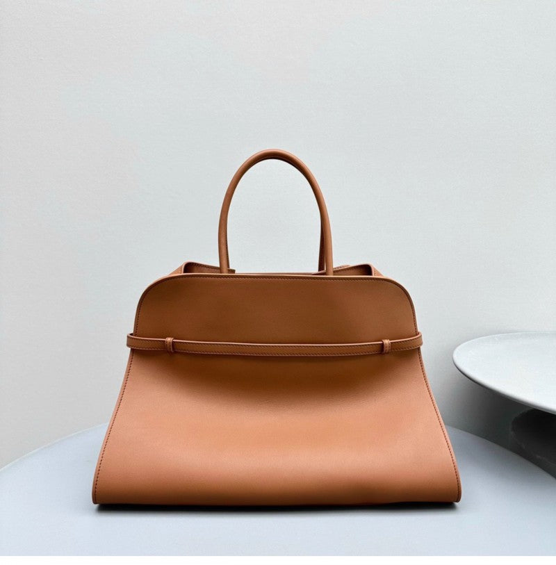 Large Capacity Commuter Cowhide High-grade French Minority Handbags