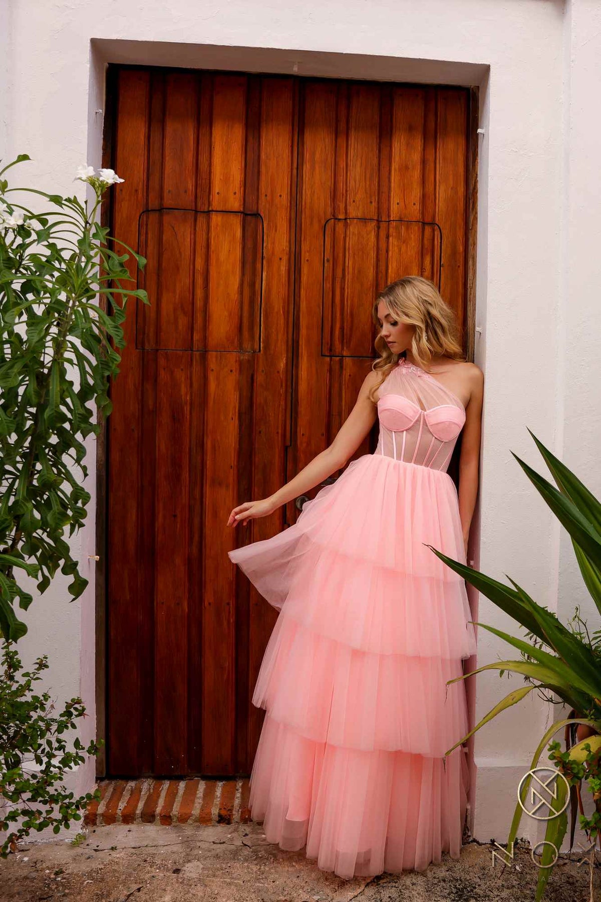 Nox Anabel P1400 Falda Larga de Tul Escalera Corsé con Escote Corazón Vestido de Gala Corte A