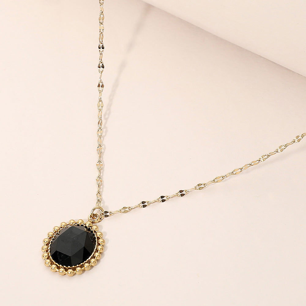 SECRET BOX_Stainless Steel Beaded Trim Oval Stone Pendant Necklace