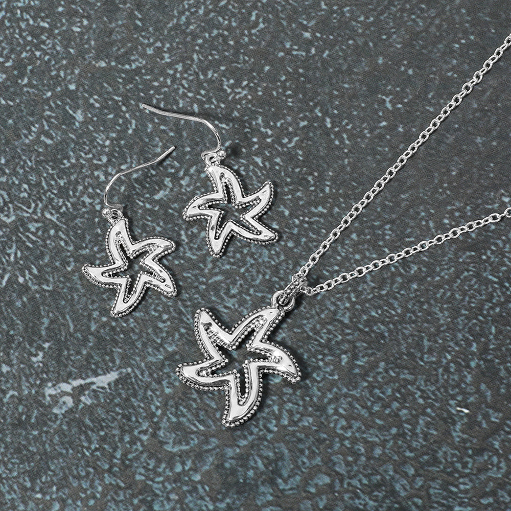 Antique Metal Starfish Pendant Necklace