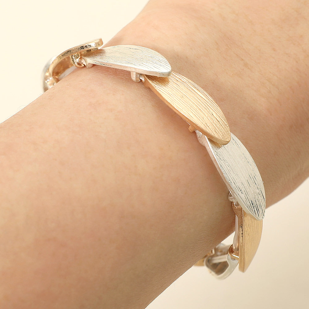 Textured Metal Oval Overlapped Beaded Stretch Bracelet