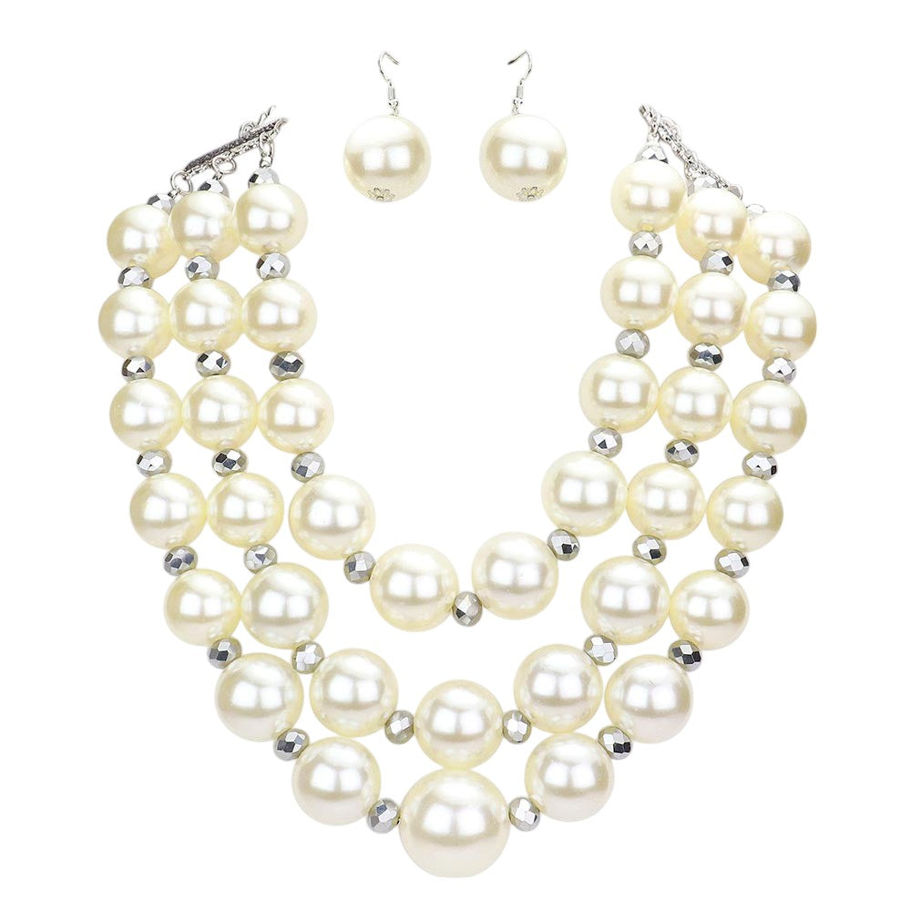 Triple Layered Chunky Pearl Necklace