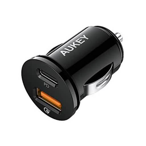 Cargador de coche USB C AUKEY