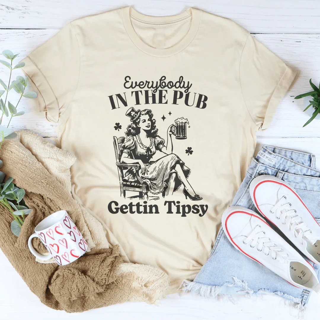 Camiseta Todo El Mundo En El Pub Emborrachándose