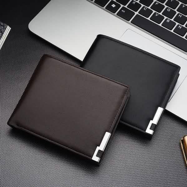 Cartera de hombre a la moda con tarjetero