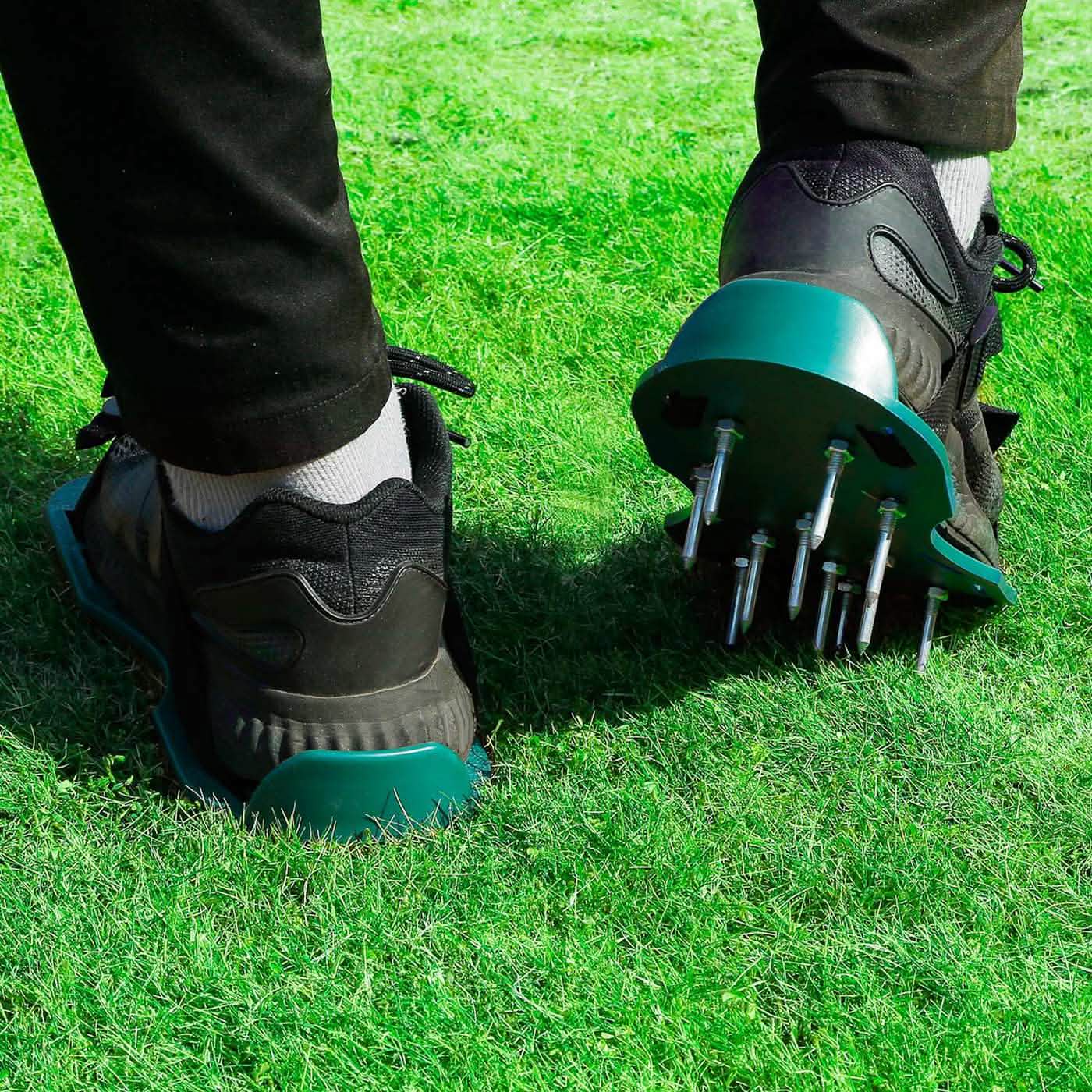 Zapatos Aireadores de Césped Reforzados con Correas Ajustables