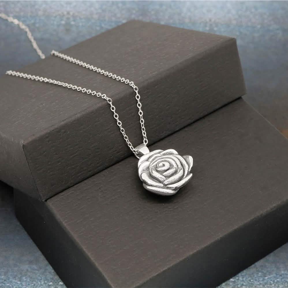 Collar de flor rosa de plata de ley italiana artesanal de Verona
