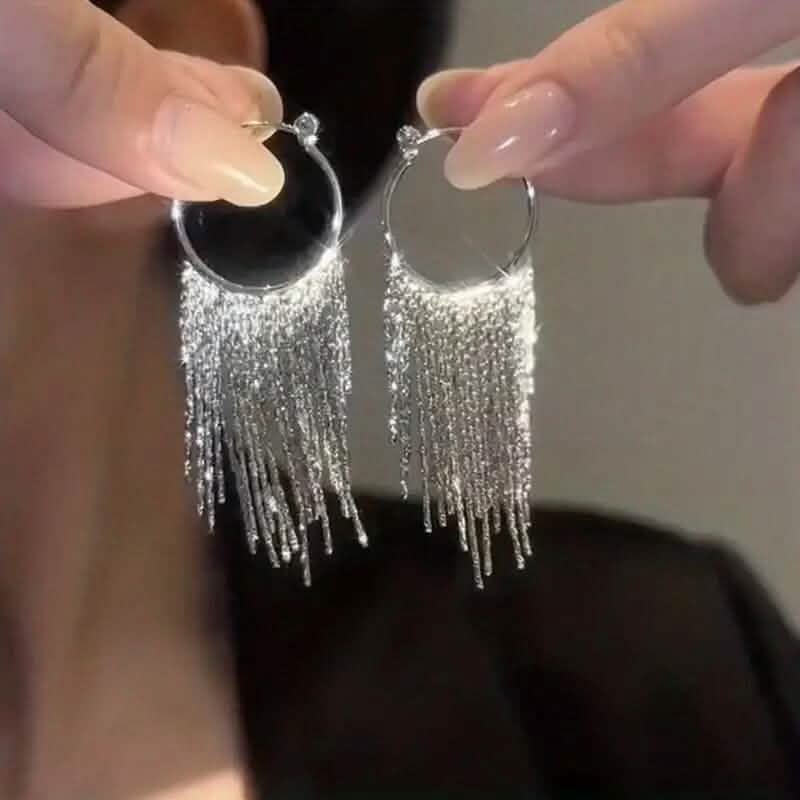 Pendientes colgantes con borlas de diseño brillante