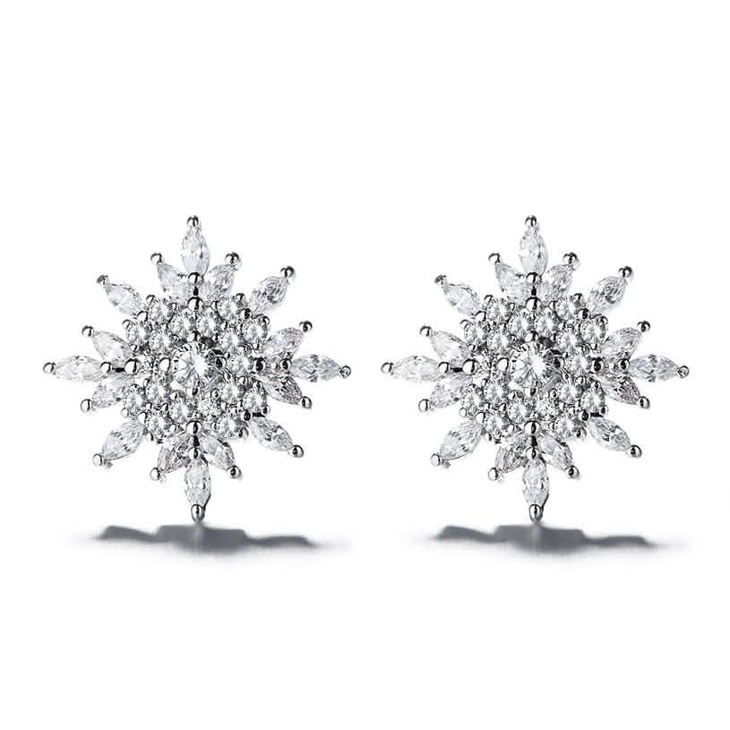 Pendientes de botón con cristales de Swarovski y diseño de estrella en plata de ley