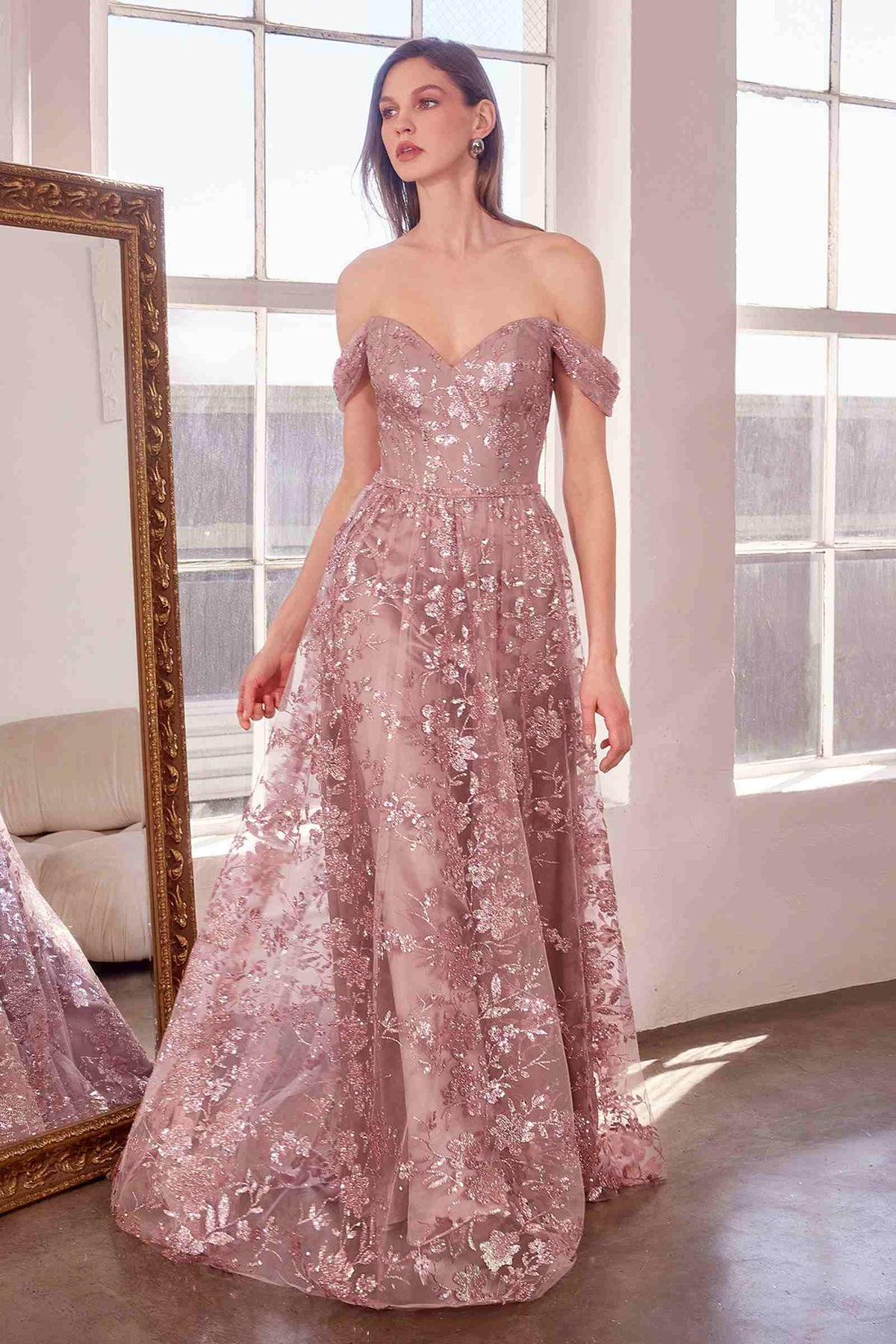 Vestido de fiesta estilo A sin hombros con estampado brillante Ladivine Amoris T607