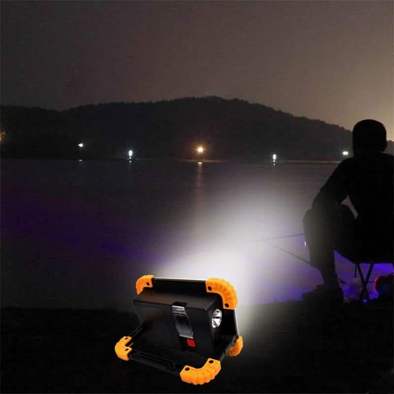 Foco portátil recargable Utorch con asa