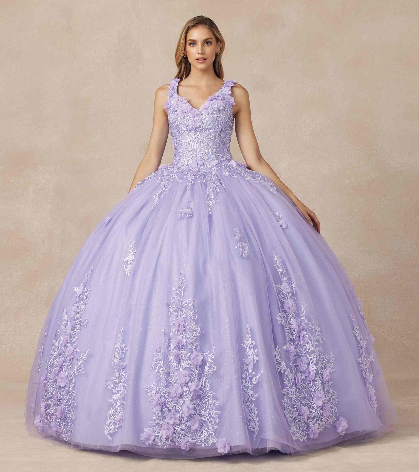 Vestido de quinceañera Juliet 1437 de gala con aplicaciones florales y flores 3D