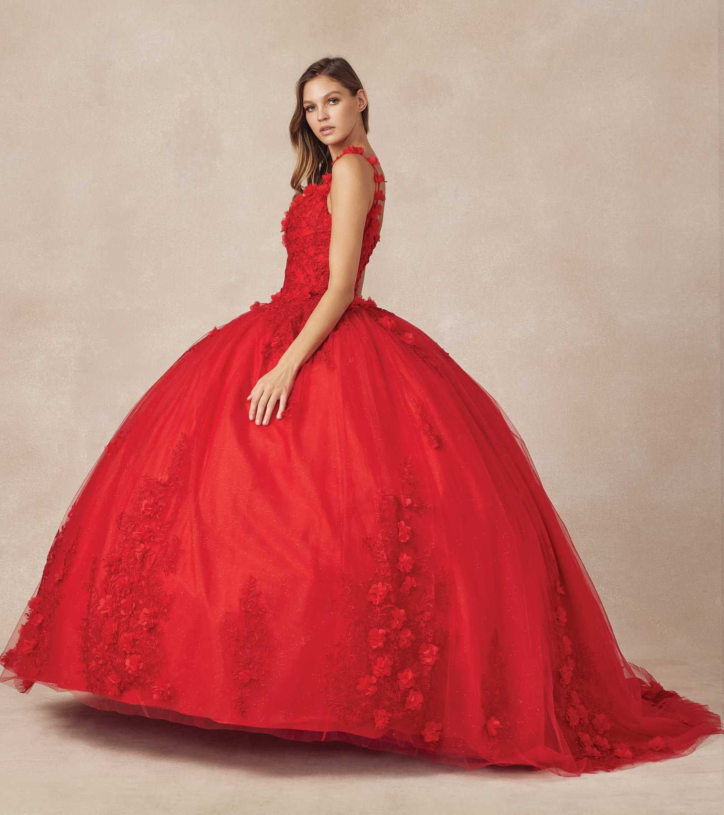 Vestido de quinceañera Juliet 1437 de gala con aplicaciones florales y flores 3D