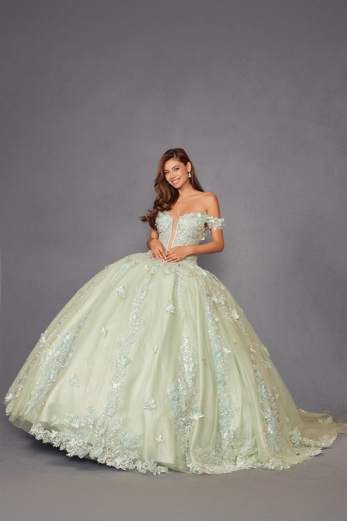 Vestido de fiesta quinceañera Juliet JT1485J estilo Cenicienta con hombros descubiertos