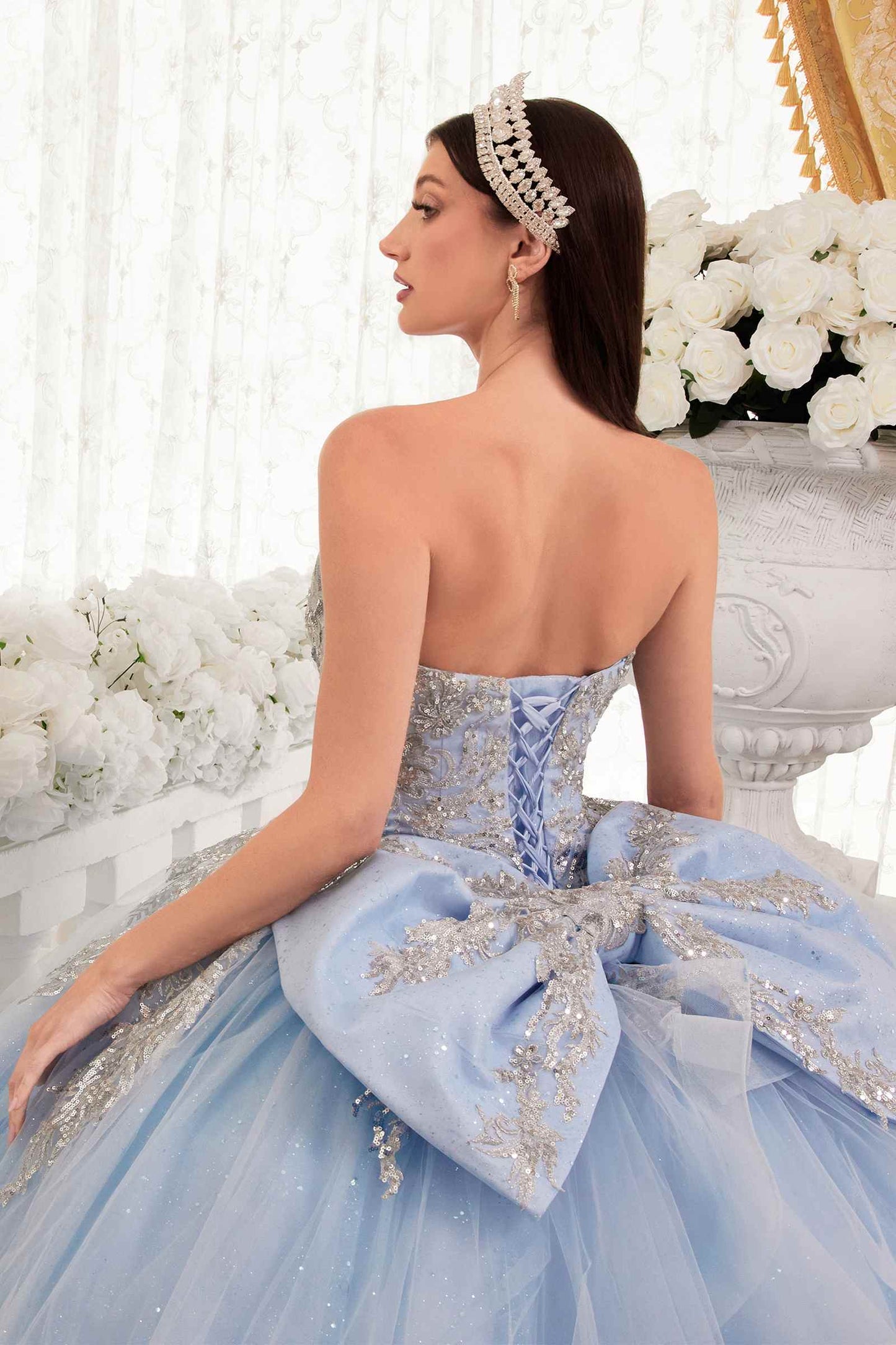 Vestido de Quinceañera Strapless Ladivine 15715 Acampanado Esponjoso Línea A para Dulces 16