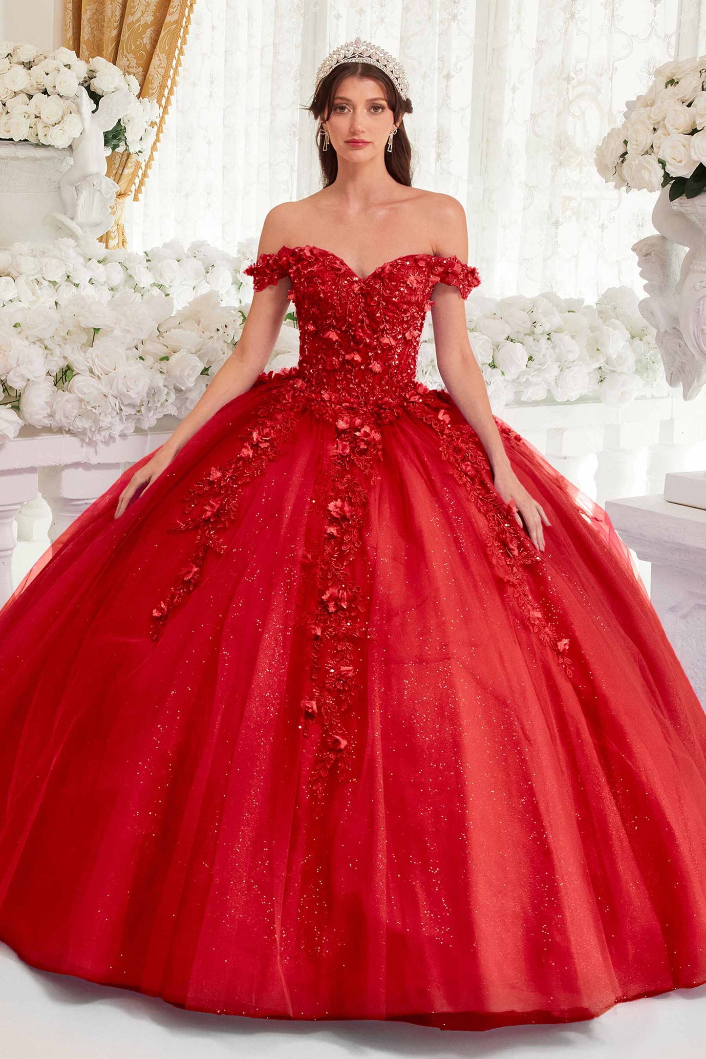 Vestido de quinceañera Ladivine 15717 con apliques florales 3D y hombros descubiertos