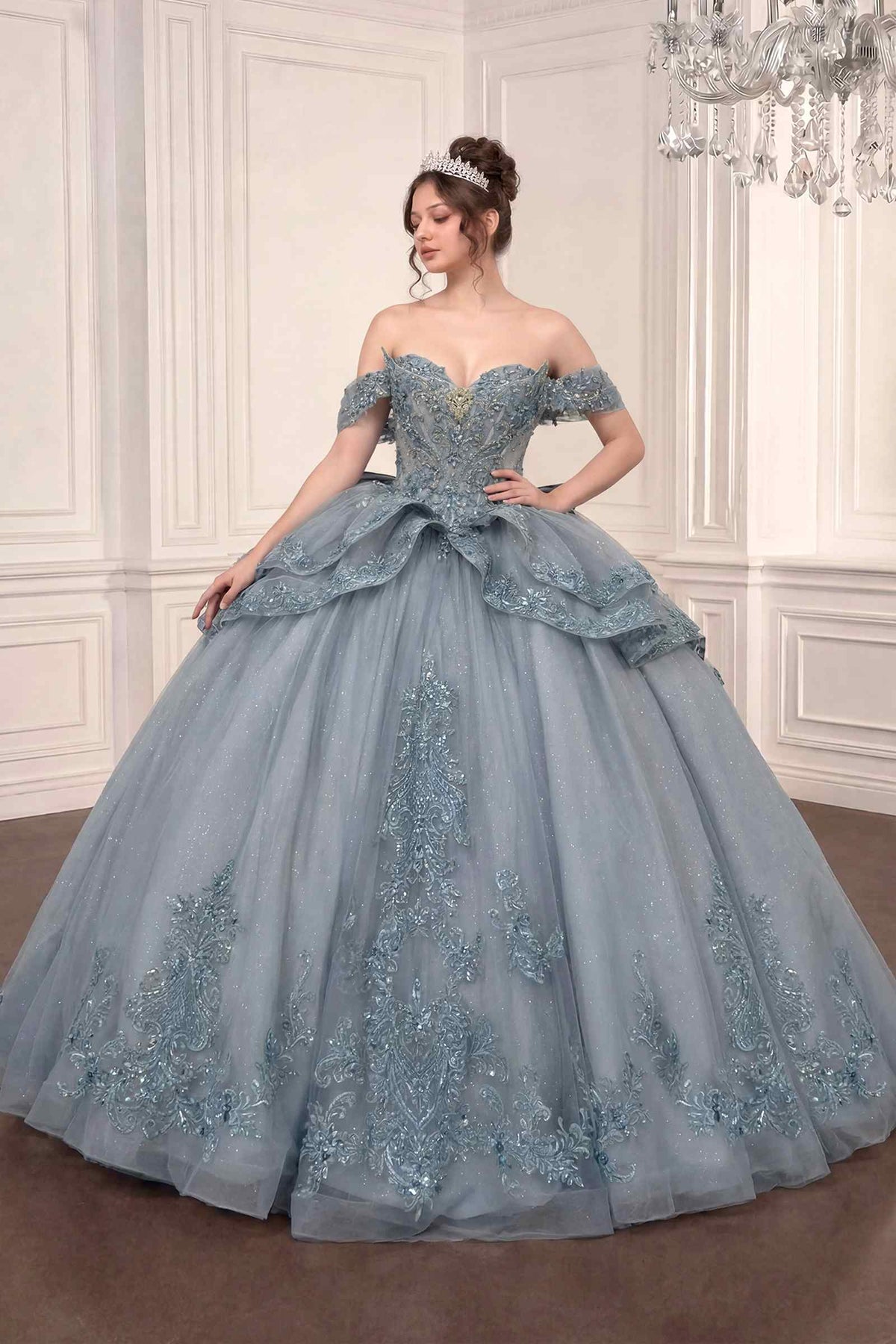 Vestido de gala de quinceañera sin hombros Ladivine 15729