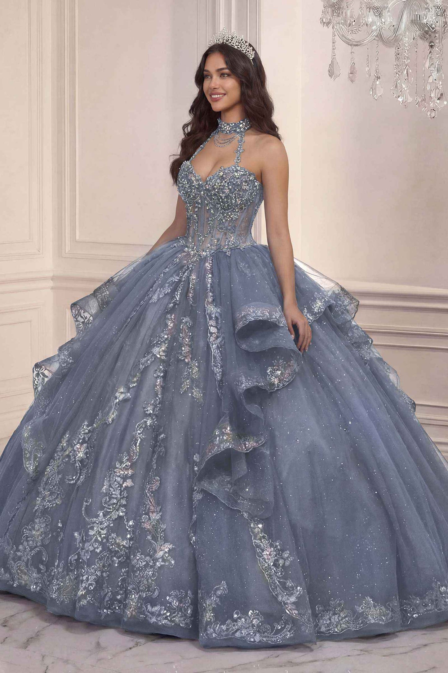 Vestido de quinceañera Ladivine 15741 con escote corazón y tirante tipo gargantilla