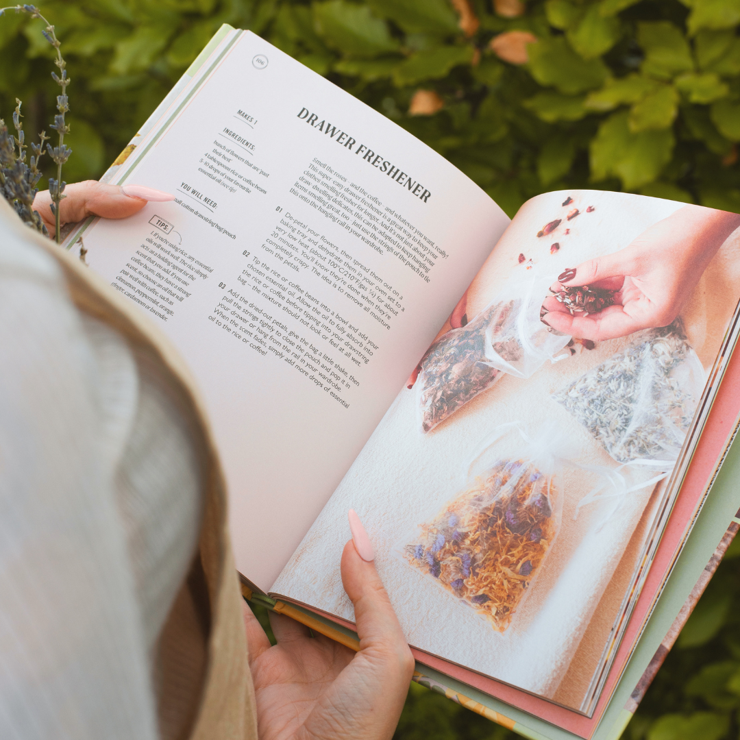 Libro de tapa dura de belleza reciclada