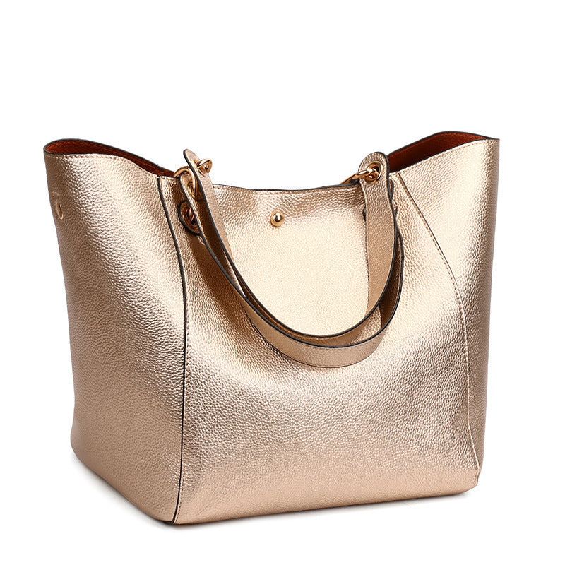 Women's Fashionable Large Capacity Magnetic Snap Shoulder Bags
