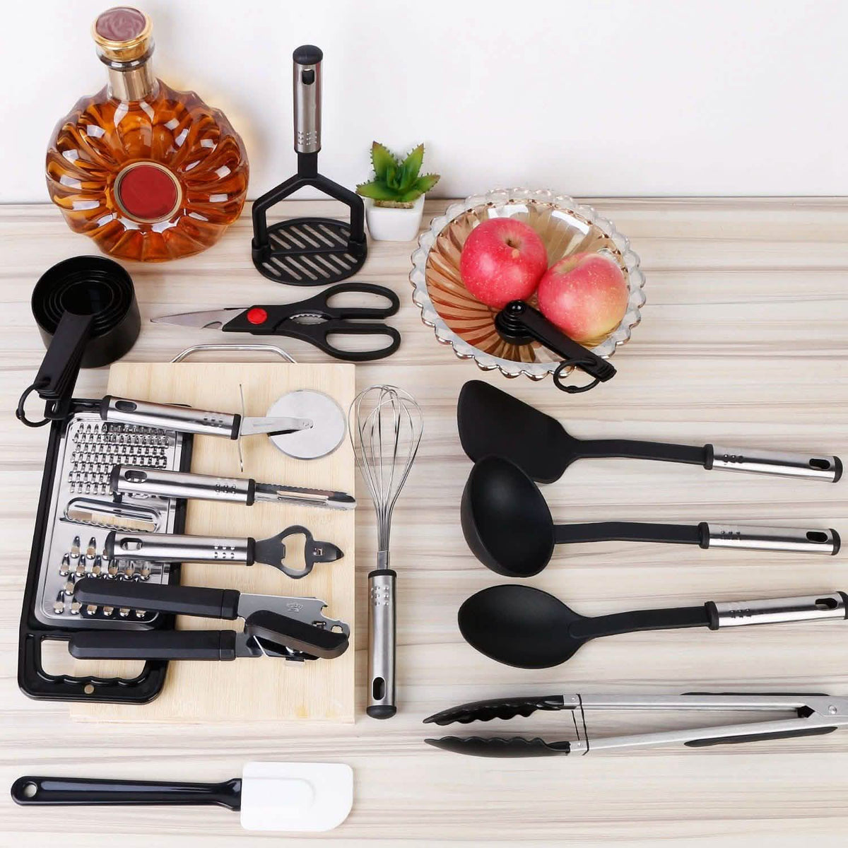 Set de 23 piezas: Utensilios de cocina de acero inoxidable y nailon