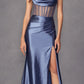 Vestido de satén largo hasta el suelo sin tirantes con corpiño deshuesado transparente y abertura, Juliet 2416