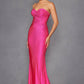 Vestido largo ajustado sin tirantes con escote corazón y detalles de pedrería Juliet JT2472R