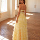 Vestido de fiesta Juliet JT2508A con escote corazón y ojo de cerradura y falda con volantes escalonados
