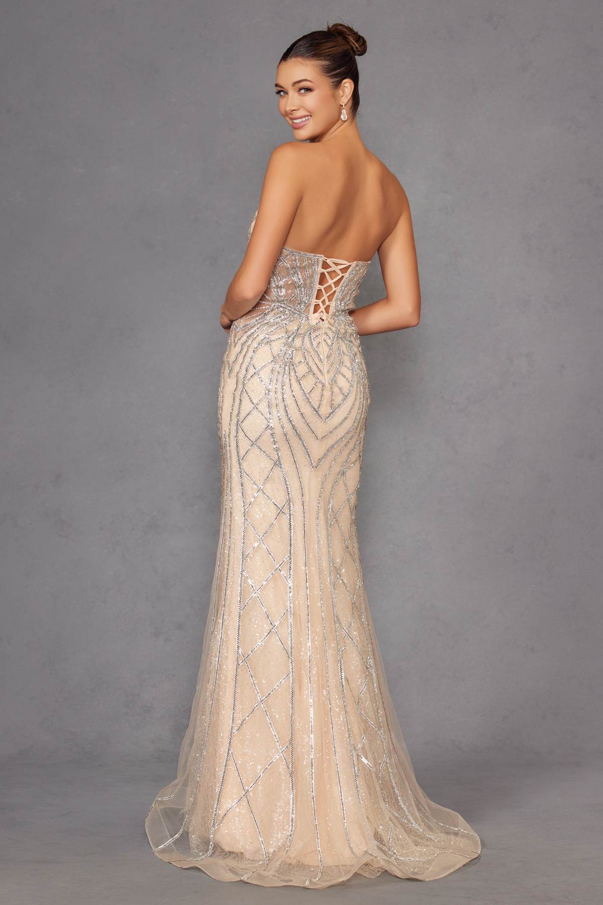Juliet JT2525L Vestido de Noche de Lujo de Alta Gama sin Tirantes y Ajustado