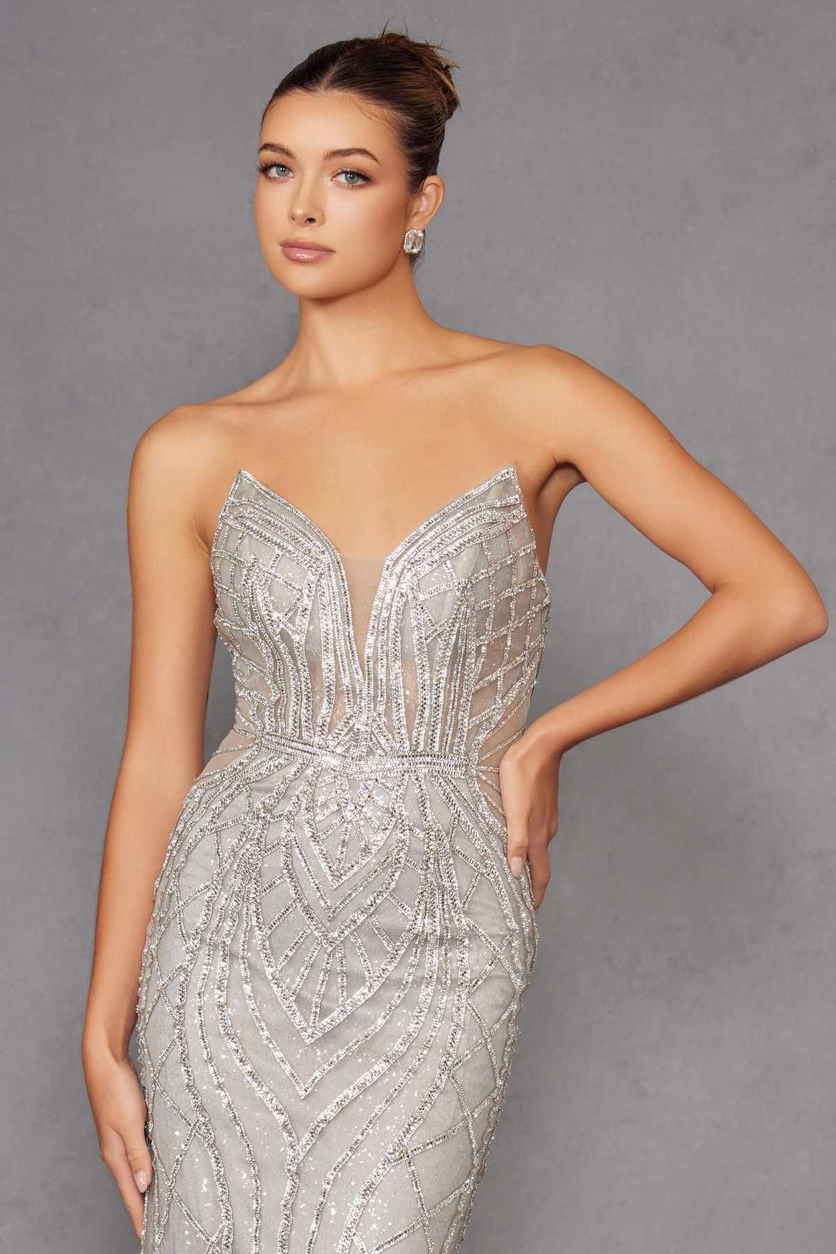 Juliet JT2525L Vestido de Noche de Lujo de Alta Gama sin Tirantes y Ajustado