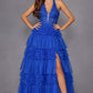 Juliet JT2556S Vestido de gala acampanado de tul con cuello halter, escote en V y abertura