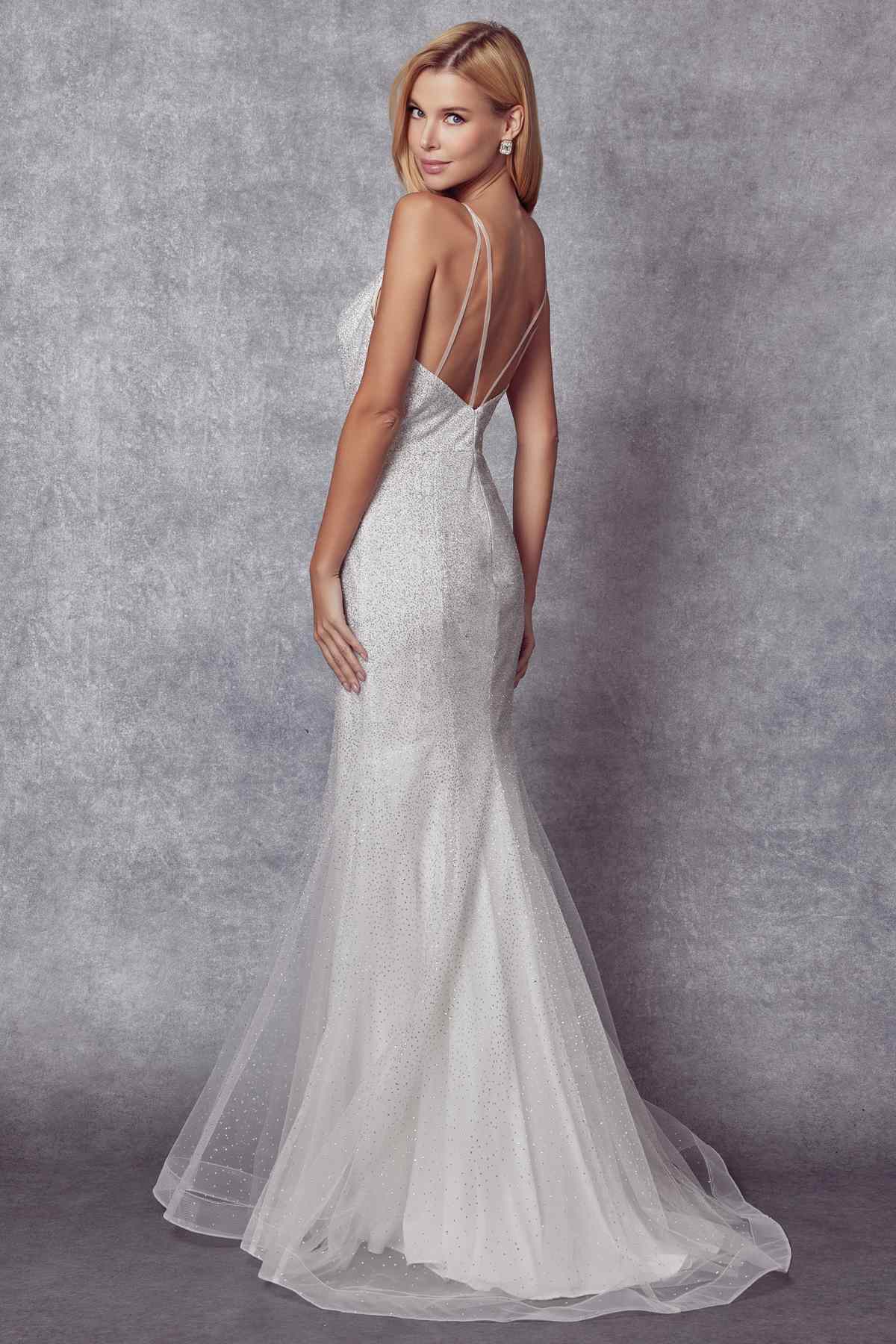 Vestido de novia ajustado con malla brillante Juliet 271W