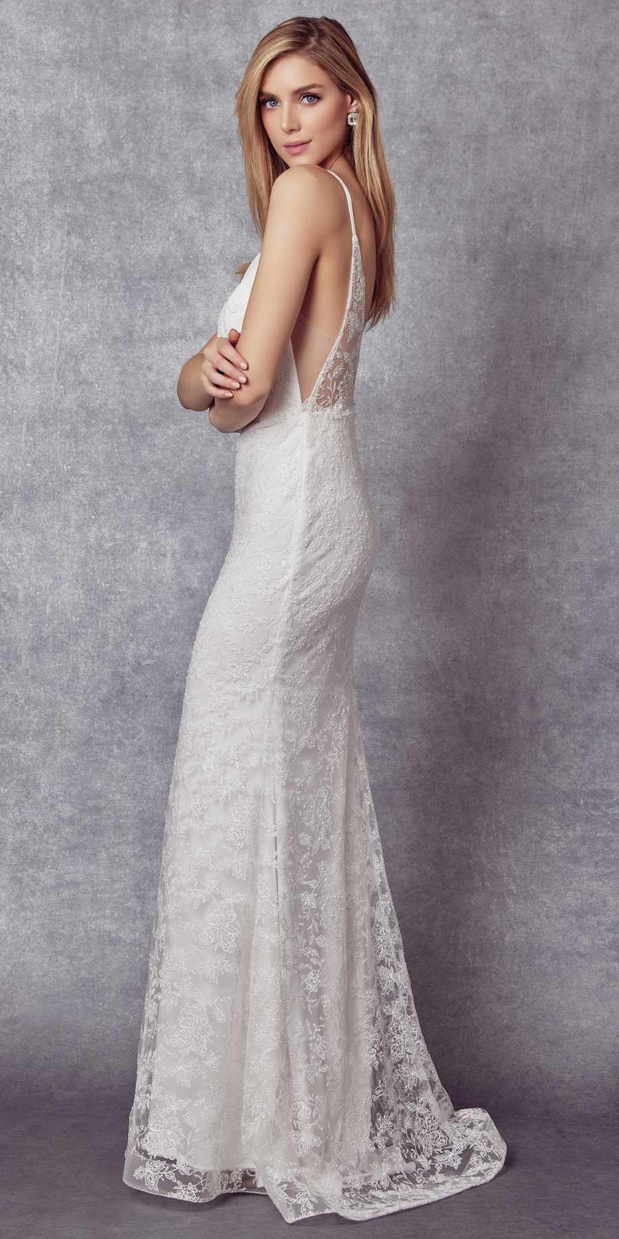 Vestido ceñido Juliet 272 con encaje bordado y detalles de pedrería